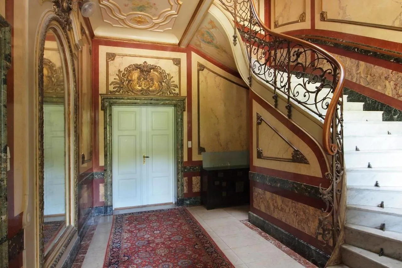 Ferienwohnung Villa Haniel Oskar 드레스덴